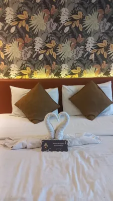 Pohon Inn Hotel Kamar Photos