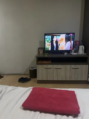 GRANT HOTEL KOTA SUBANG Kamar Photos