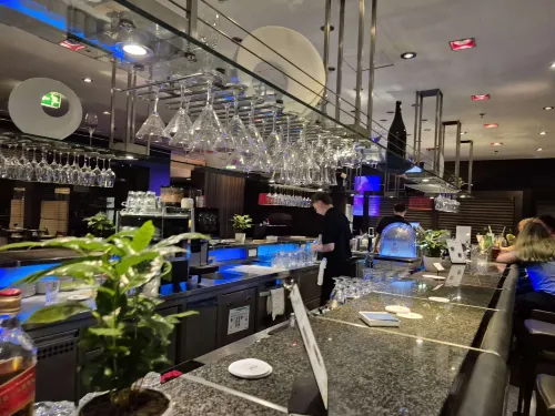NH Danube City Dining Photos