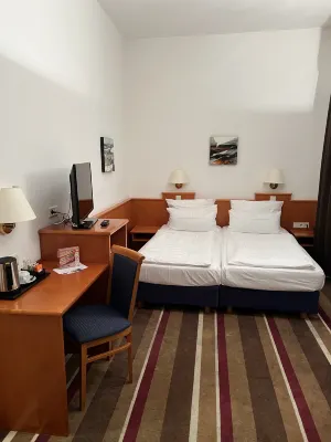 Sure Hotel by Best Western Ambassador Düsseldorf Chambres Photos