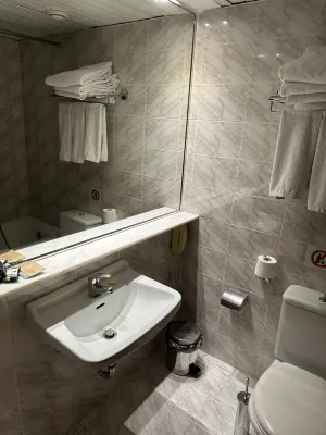 Titania Hotel Chambres Photos