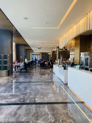 시안 다밍공 Novotel 호텔（룽서우위안지하철역） 식사 Photos