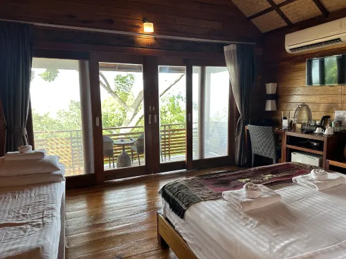 Ten Moons Lipe Resort Chambres Photos