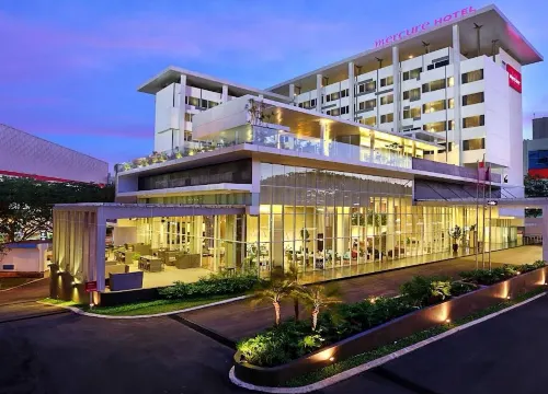 Mercure alam sutera Eksterior Photos