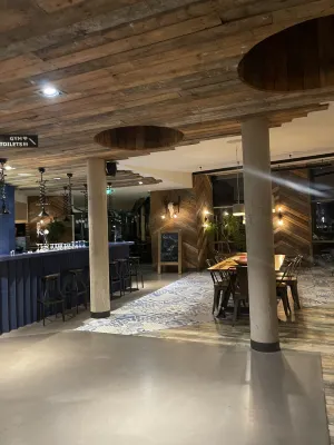 Urban Lodge Hotel الأماكن العامة Photos