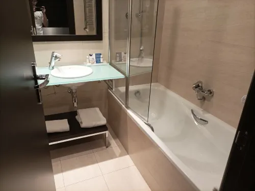 LCB Hotel Fuenlabrada Rooms Photos