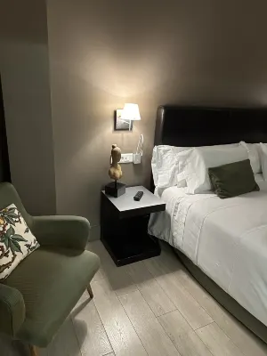 Hotel Moderno Puerta del Sol Chambres Photos