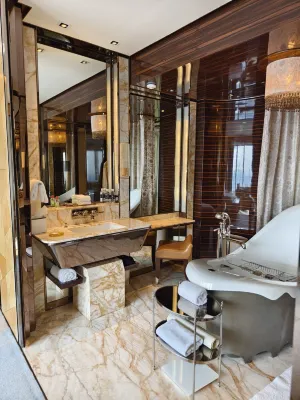 The Ritz-Carlton Shanghai, Pudong Chambres Photos