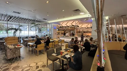 HARRIS Hotel & Conventions Kelapa Gading - Jakarta Photos