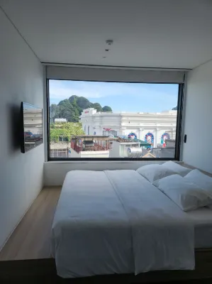 Hanoi Hotel Rooms Photos