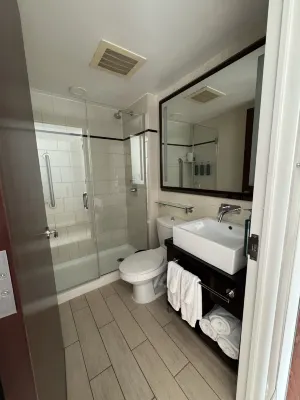 DoubleTree by Hilton New York Downtown Camere Photos