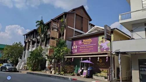 Hotel M Chiang Mai Extérieur Photos