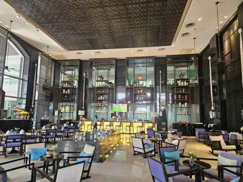 The Royal Paradise Hotel & Spa Restauration Photos