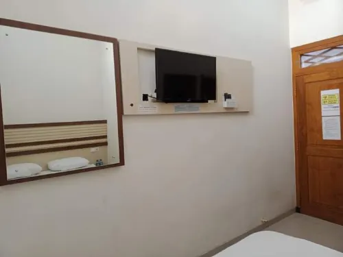 Sunflower Banyuwangi Hotel Kamar Photos