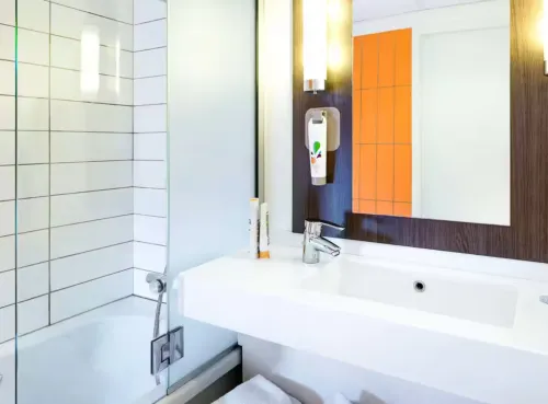 Ibis Styles Lyon Centre - Gare Part Dieu Chambres Photos
