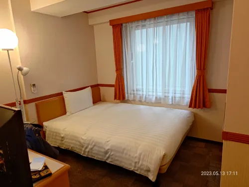 Toyoko Inn Wako-shi Ekimae Zimmer Photos