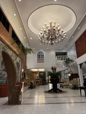 Montebello Villa Hotel Cebu Public Areas Photos
