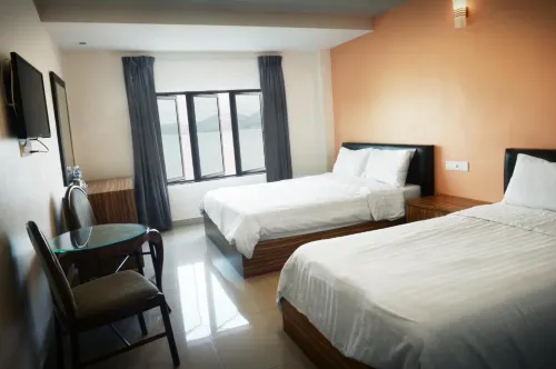 Brezza Hotel Lumut Chambres Photos