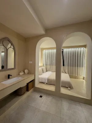 DOMO Villa Kamar Photos