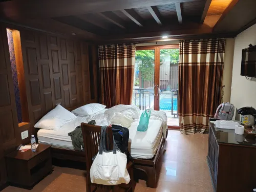 JJ Residence Rooms Photos