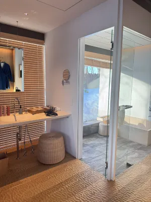 Snow Peak Field Suite Spa Headquarters Kamar Photos