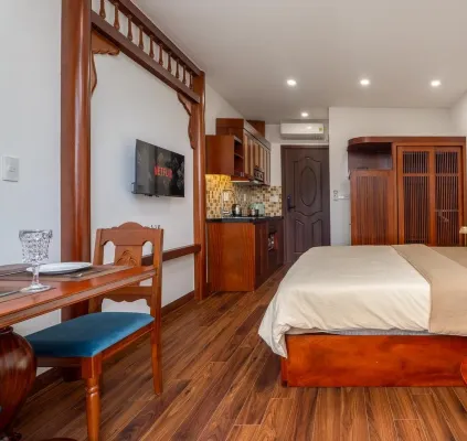 Evelyn Indochine Chic in Central Hanoi Kamar Photos