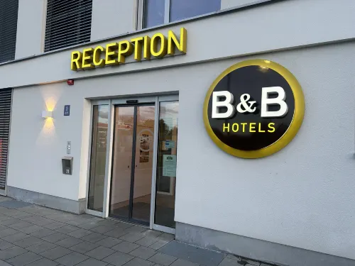 B&B HOTEL Augsburg-Nord Esterni Photos