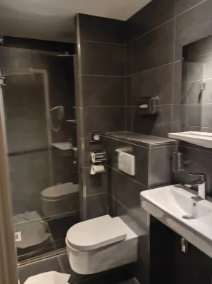 Hotel Manofa Camere Photos