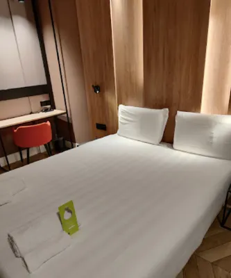B&B Hotel Genova City Center Camere Photos