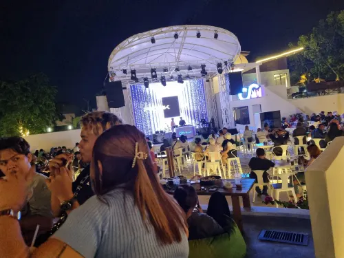 The Golden Bay Hotel Batam Photos