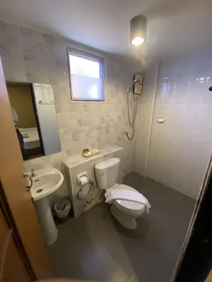 B2 Santitham (Wat Jed Yod) Boutique & Budget Hotel Kamar Photos