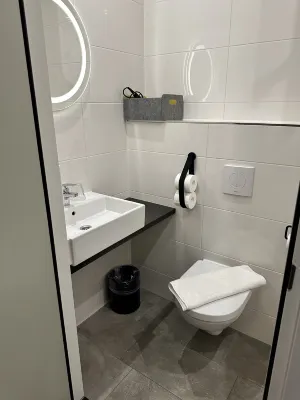 Hotel New Kit Rooms Photos