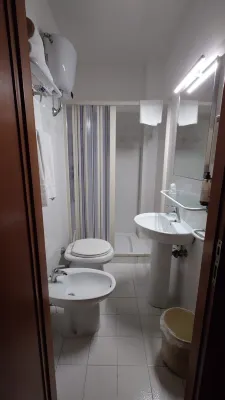 Hotel Rimini - Roma Camere Photos