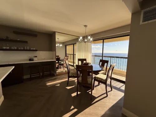 Aston Waikiki Beach Tower Photos