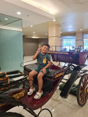Solo Paragon Hotel & Residence Photos
