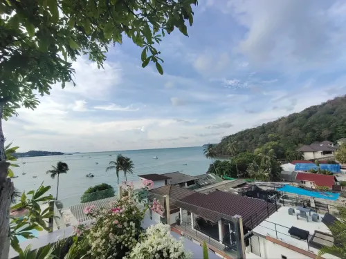 Bandara Beach Resort, Phuket Circondario Photos