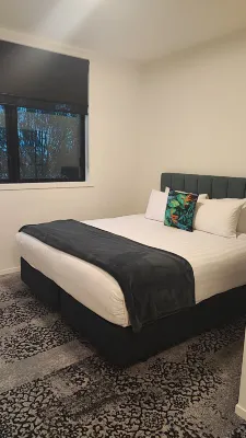 Roomie Apartment Hotel Rooms Photos
