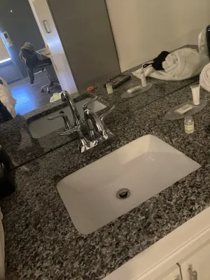 Hotel 10 Extended Stay Rooms Photos