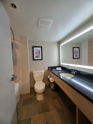 Hilton Whistler Resort & Spa Rooms Photos