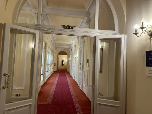 Grandhotel Pupp Aree comuni Photos