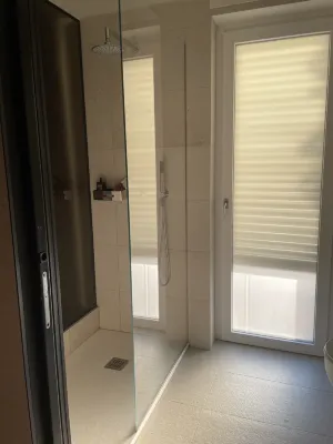 B21 Lifestyle Hotel Rooms Photos