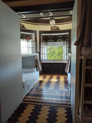 Sant Jordi Hostels Lisbon Rooms Photos