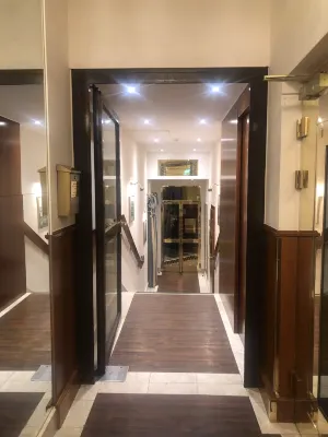 Schick Hotel Erzherzog Rainer Öffentliche Flächen Photos