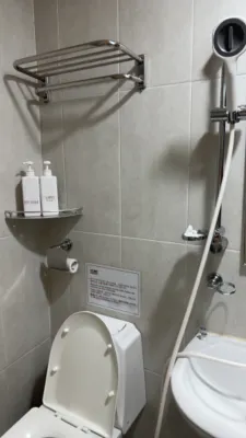 KSTAR METRO Hotel Rooms Photos