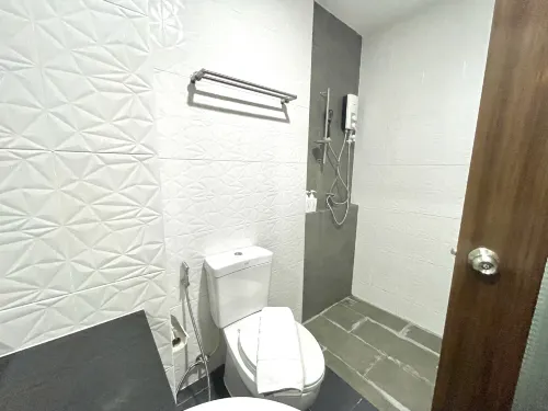 Phuket Airport Place Camere Photos