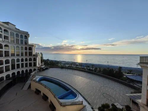 Colosseum Marina Hotel Рядом с отелем Photos