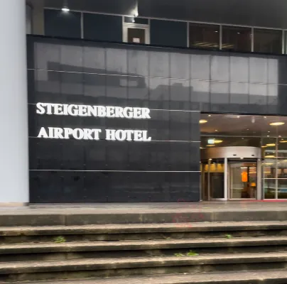 Steigenberger Airport Hotel Amsterdam Außen Photos