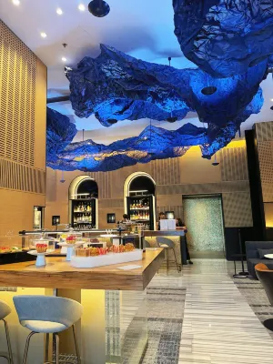 W Bangkok Hotel Restauration Photos