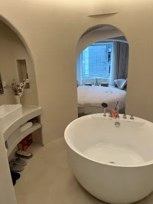 Moon· Guang Jiangjing Guest House (Jiefangbei Hongyadong Branch) Rooms Photos