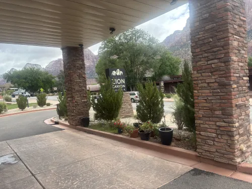 Zion Canyon Lodge Photos